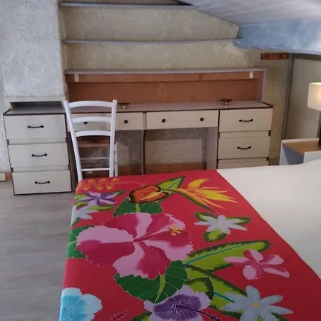 Joli Independant Avec Jardin Et Piscine Partages 公寓 Arces-sur-Gironde