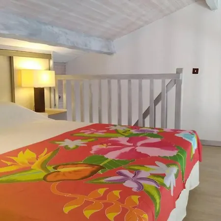 公寓 Joli Independant Avec Jardin Et Piscine Partages Arces-sur-Gironde